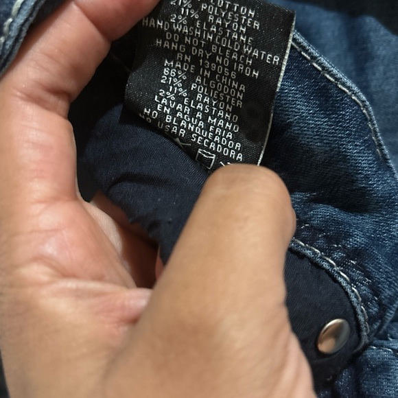 Grace in LA Blue Boot Cut Jeans with Embroidery - Picture 6 of 7